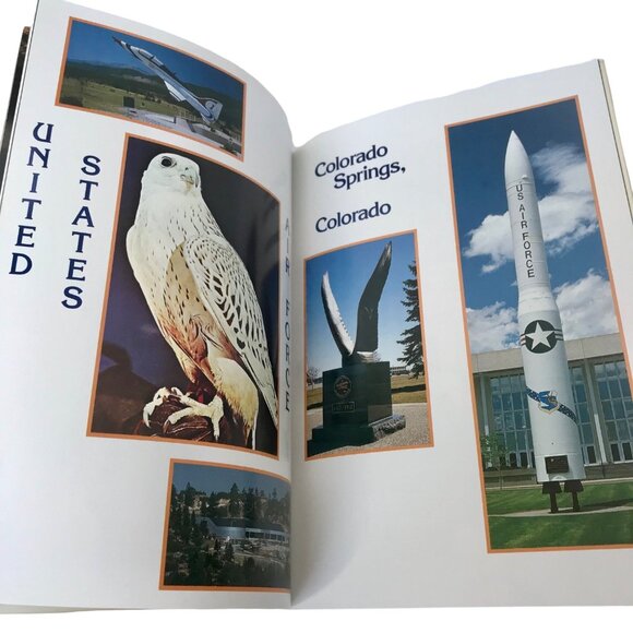 Vintage Pikes Peak Region A Pictorial Guide Book - Picture 8 of 11